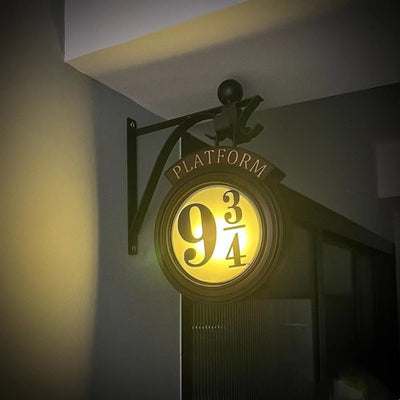 Bahnsteig 9¾ Wandleuchte - Magischer Hogwarts-Bahnhof Lampe