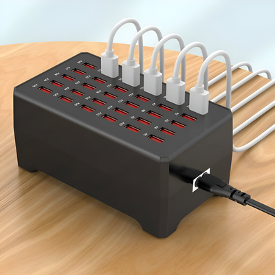 ChargeCore - Universelle USB-Ladestation mit 30 Anschlüssen