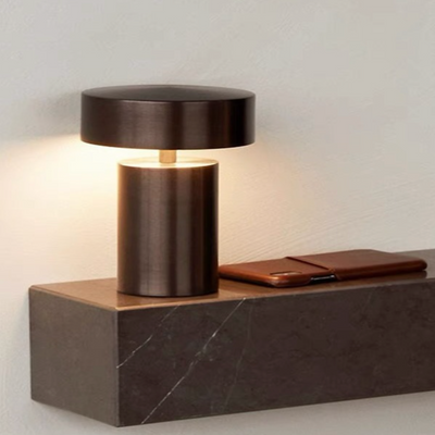 Auri Light - Elegante LED-Tischleuchte mit Touch-Steuerung