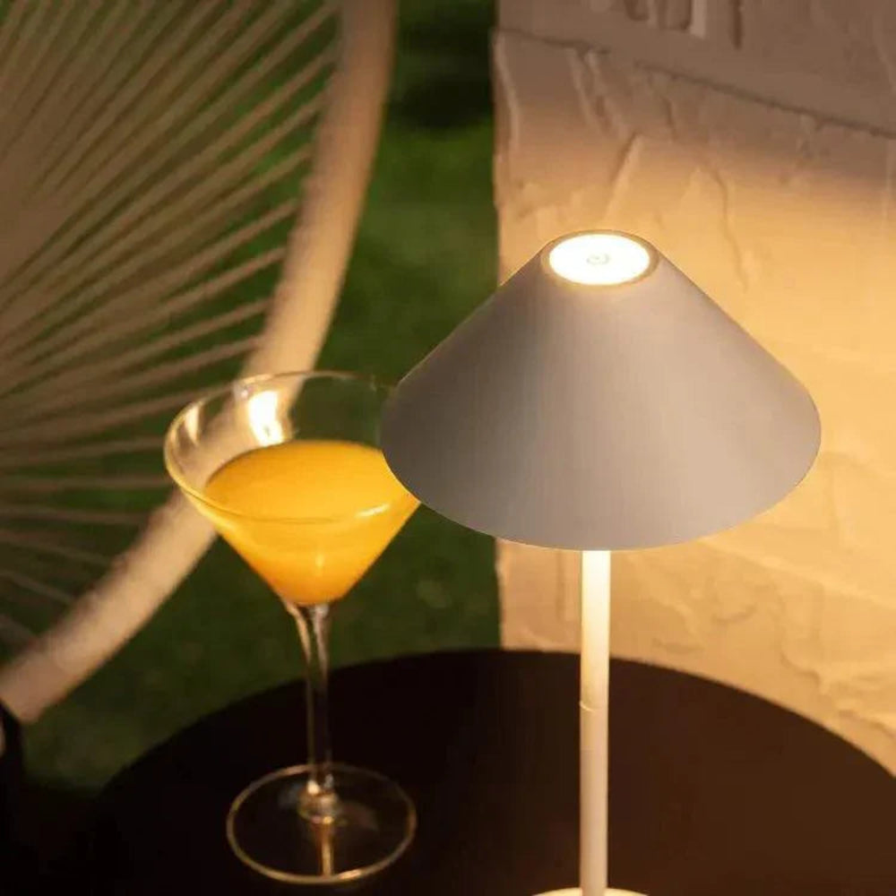 GlowAnywhere - Kabellos aufladbare Tischlampe