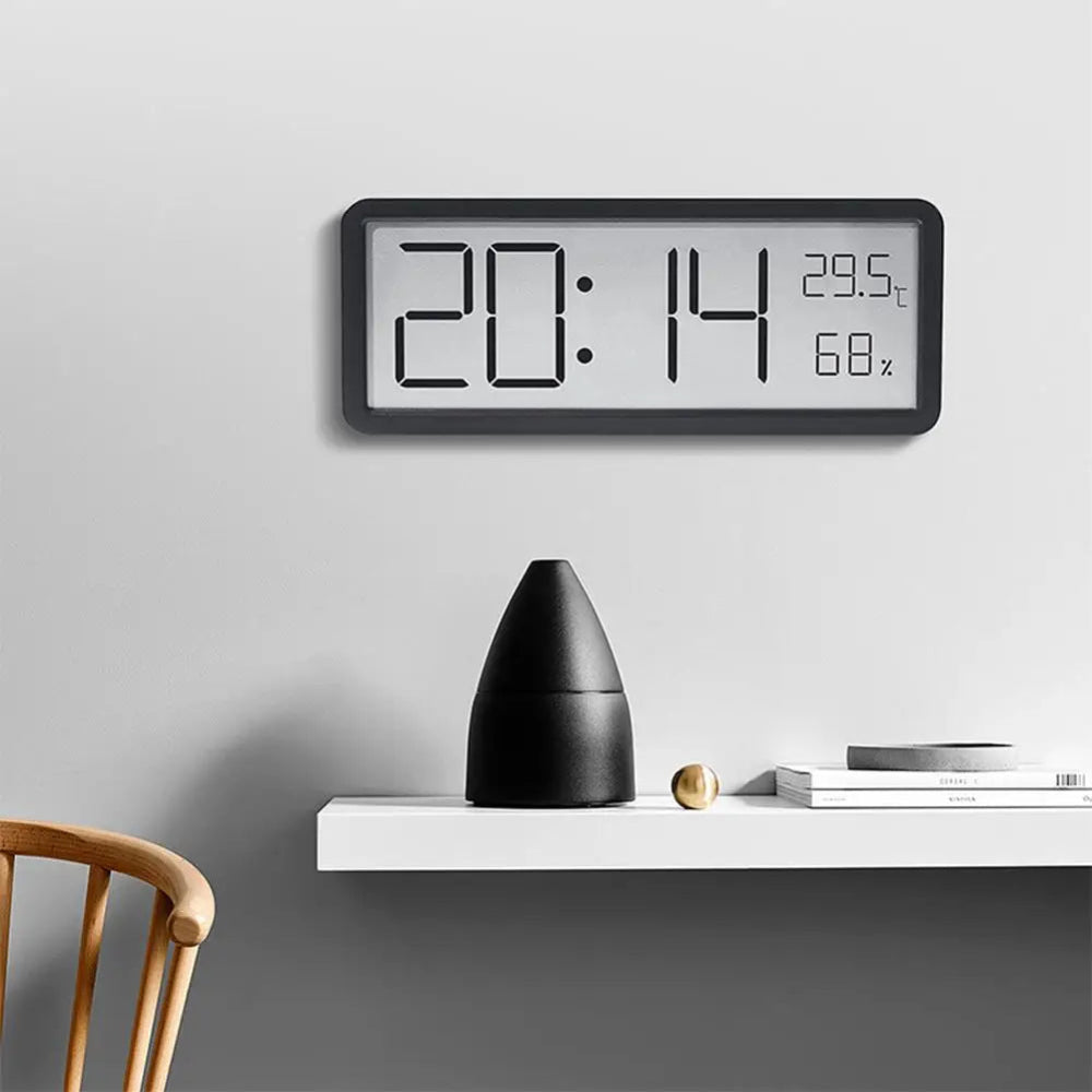 GlowTime - Digitale LED-Wanduhr mit Temperatur und Luftfeuchtigkeit