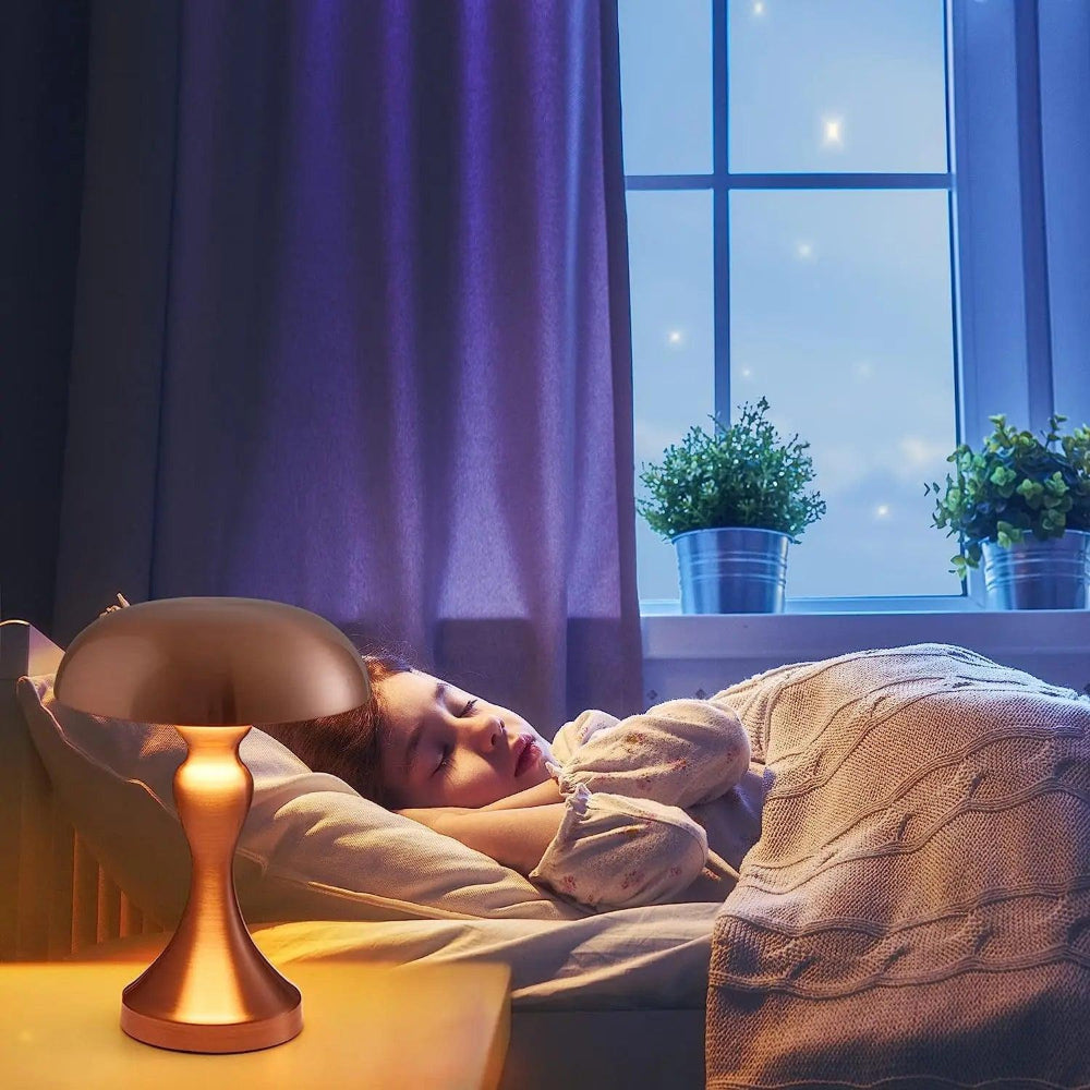 Glowsera - Elegante Metall-Tischlampe
