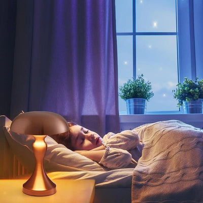 Glowsera - Elegante Metall-Tischlampe