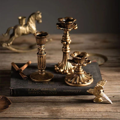 GoldenEra - Gold-Kerzenständer im Antik-Stil