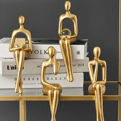 GoldenMuse - Minimalistisches goldenes Bücherregal Figur