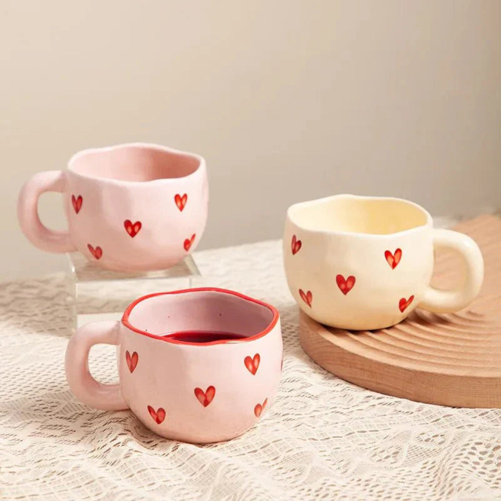HeartSip - Rosa Keramikbecher mit romantischem Herzdesign