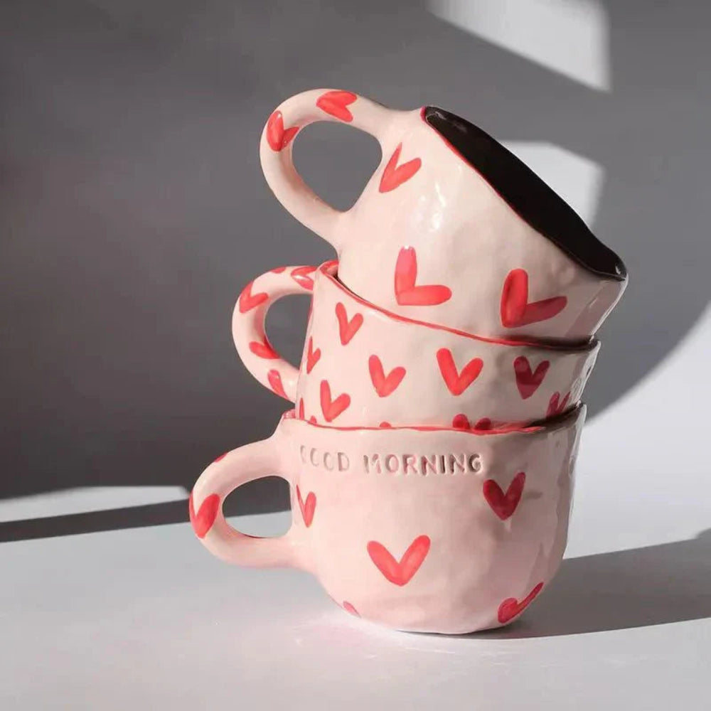 HeartSip - Rosa Keramikbecher mit romantischem Herzdesign