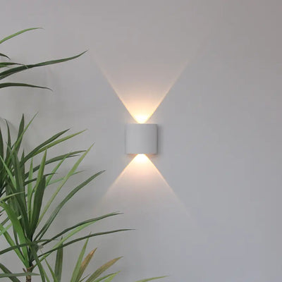 Innen-/Außenwandleuchte – Modernes Minimalistisches Design