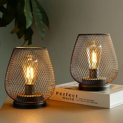 Schnurlose LED-Laterne der Luxusklasse - elegante Beleuchtung für drinnen und draußen