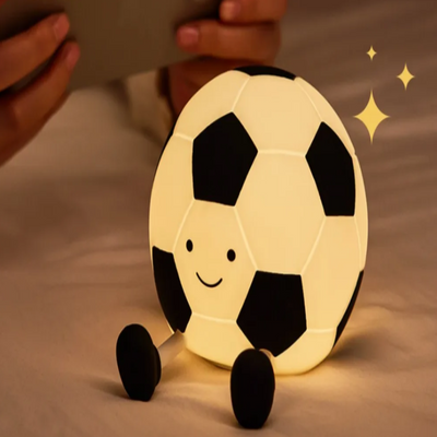 LumoKick - Wiederaufladbares Fußball-Nachtlicht aus Silikon
