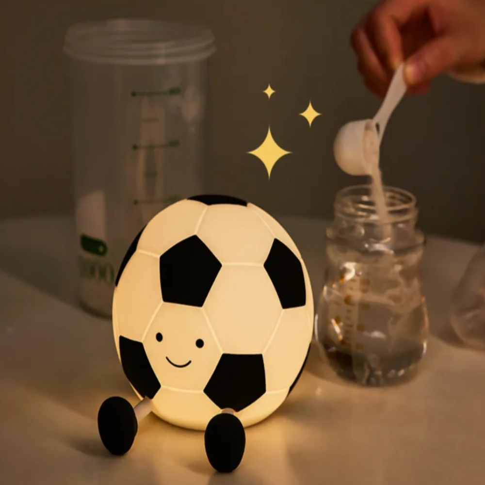 LumoKick - Wiederaufladbares Fußball-Nachtlicht aus Silikon
