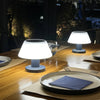 Lunava - Solarbetriebene LED-Tischlampe