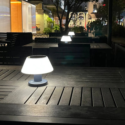 Lunava - Solarbetriebene LED-Tischlampe