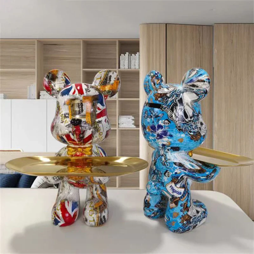 Moderne Bärenfigur - Zeitgenössische Kunstskulptur aus Harz