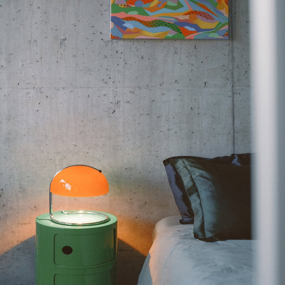 Moderne Schreibtischlampe aus der Jahrhundertmitte - Orange Dome Design