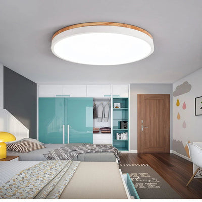 Deckenleuchte aus Naturholz - Nordic Minimalist Design