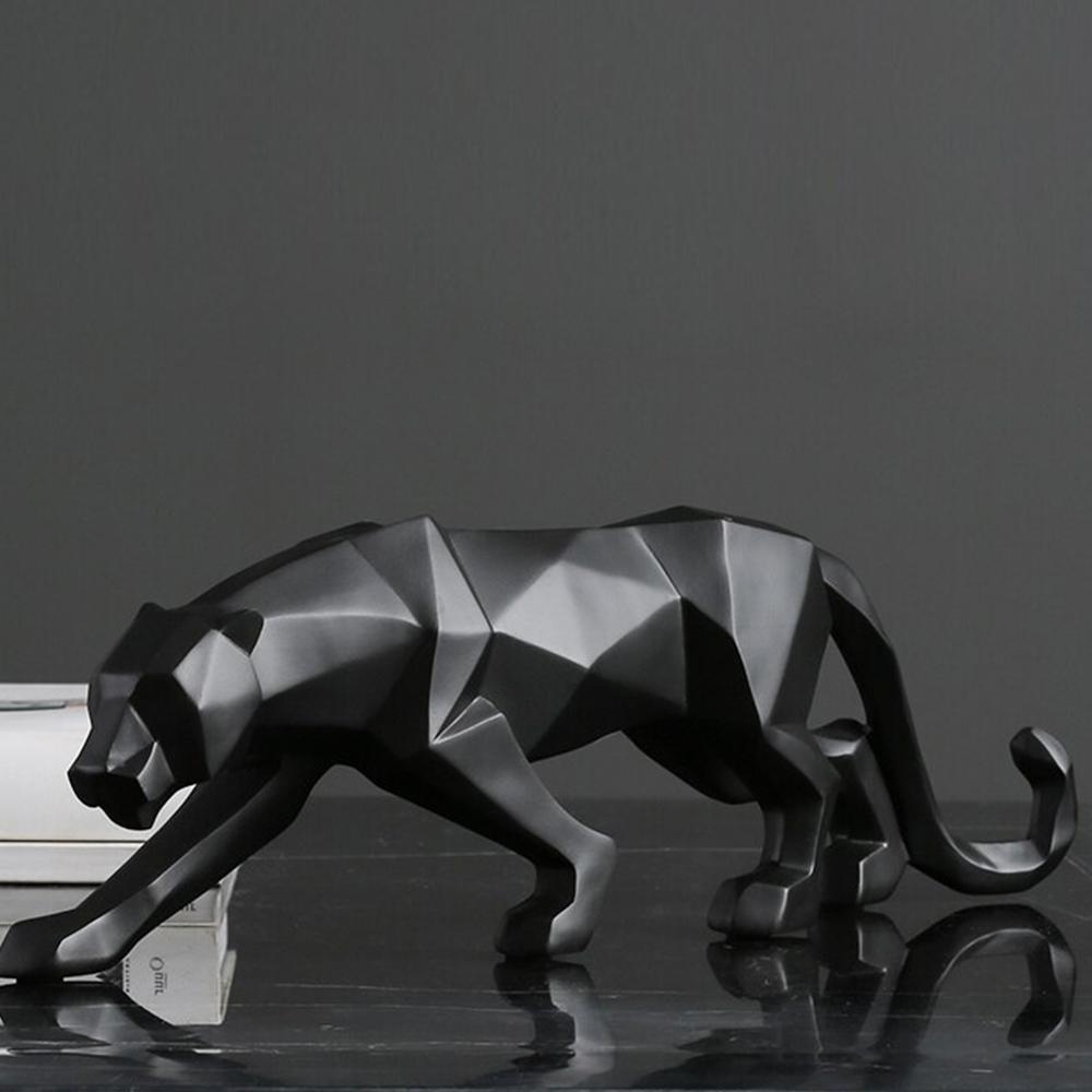 Panthron - Geometrische Panther-Skulptur