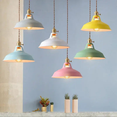 Retro-Hängeleuchte – Vintage-Design in verschiedenen Farben
