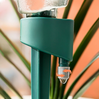 PlantFlow - Einstellbares automatisches Bewässerungssystem für Pflanzen