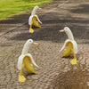 Quackana - Verspielte Bananen-Enten-Skulptur