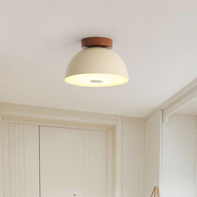 RetroIron – Vintage-inspirierte LED-Deckenleuchte