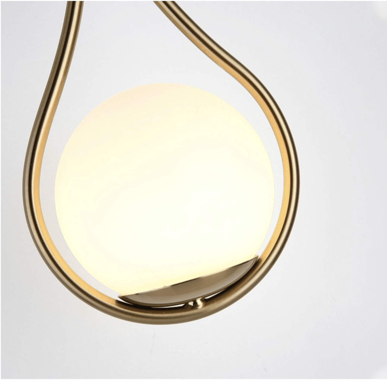Alvion - Nordische Wandleuchte mit minimalistischem Lichtambiente