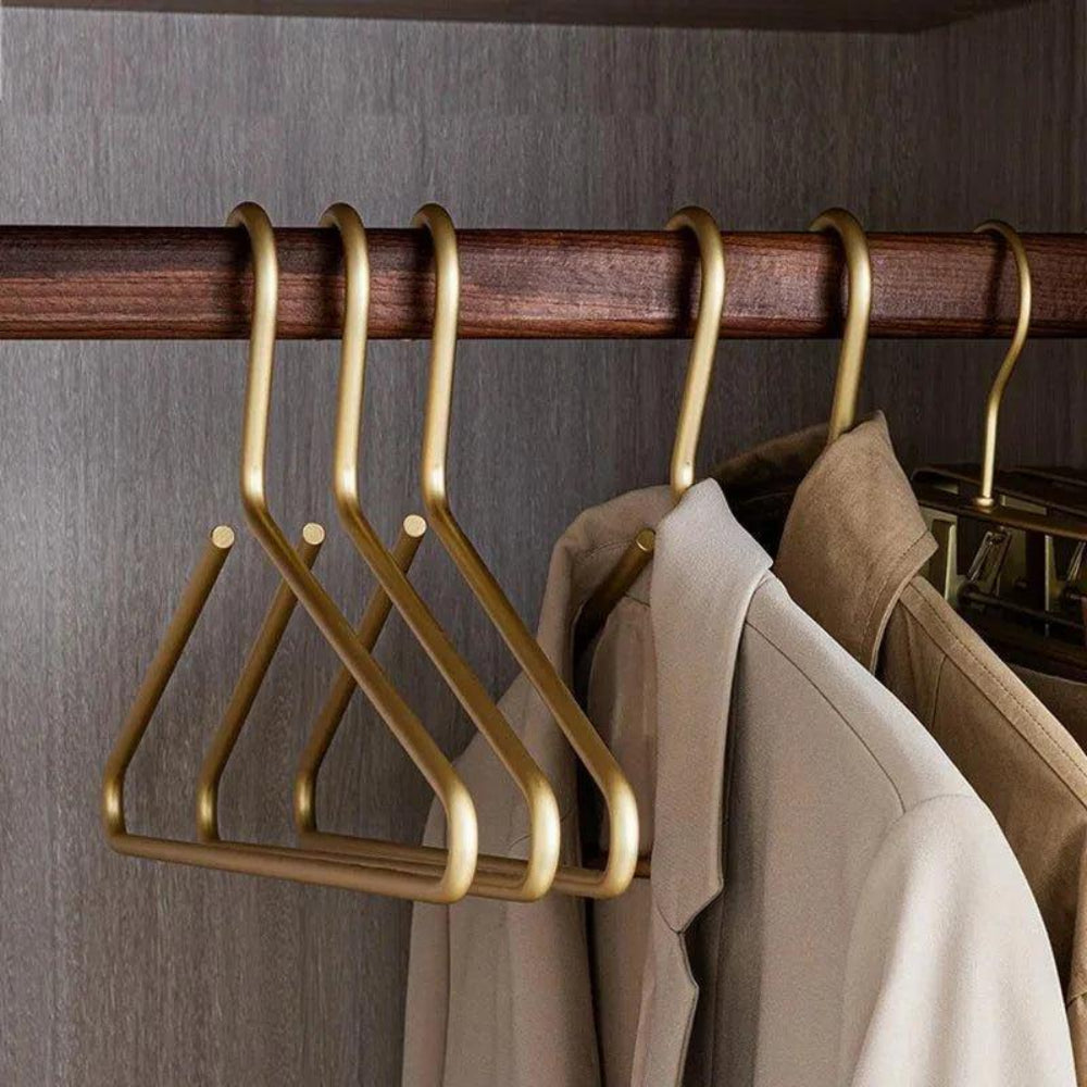 Set mit 5 Kleiderbügeln - Stilvolle Kleiderschrankorganisation