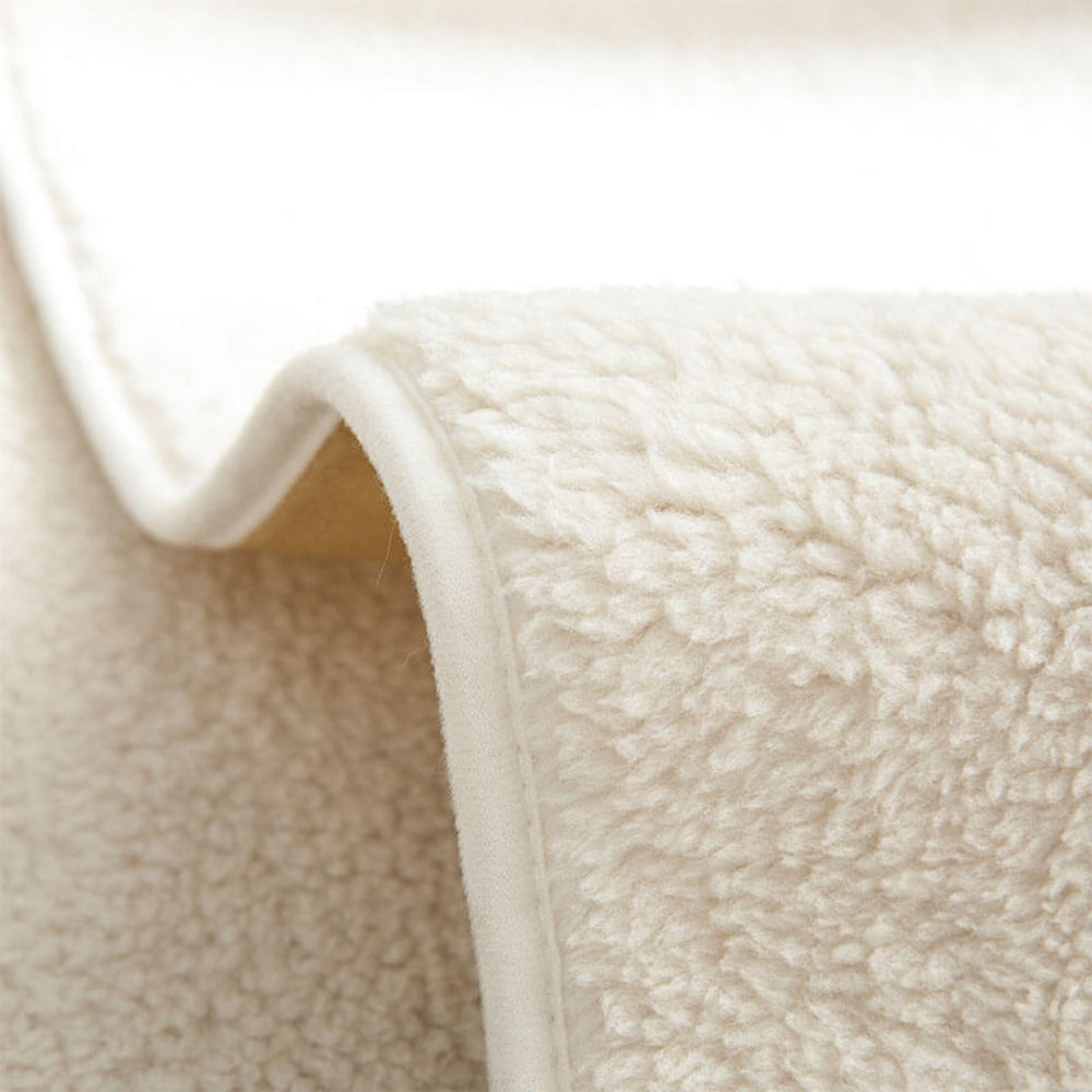 Sherplush - Wasserdichter & rutschfester Sherpa Fleece Sofabezug
