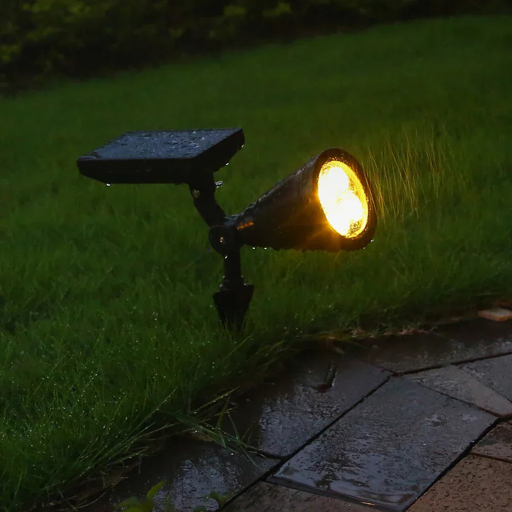 Solspire - Solar-Rasenspießleuchte für Garten & Wege