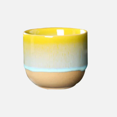 Teetasse mit Farbtropfen-Muster - Elegantes Keramik-Design
