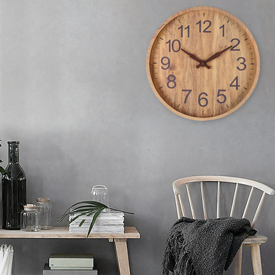 TimberTime - Stille Wanduhr in elegantem Holzdesign