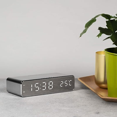 TimeCharge - LED-Wecker mit drahtlosem Ladepad