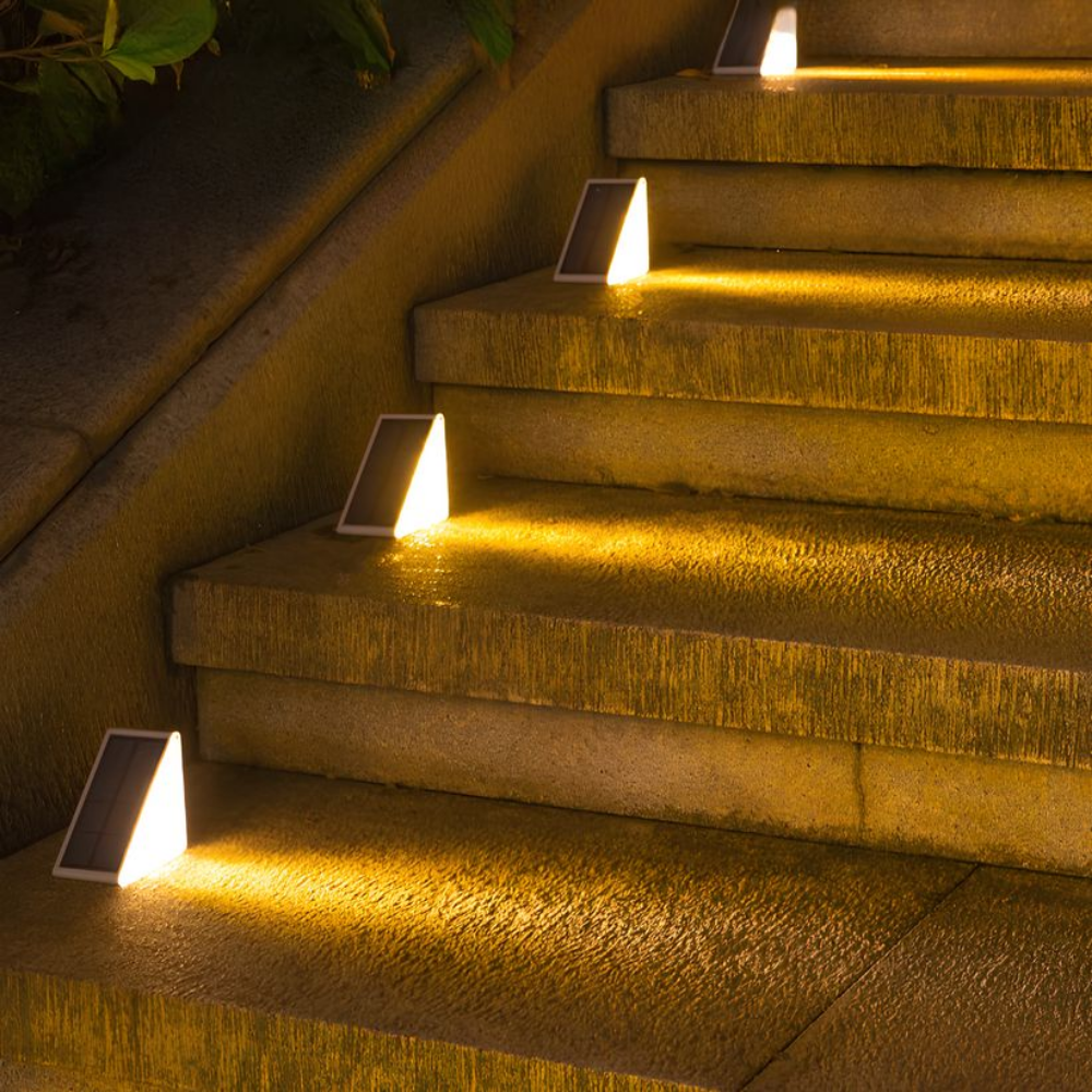 Treppenlicht - Solarbetriebene Eleganz für sicherere Treppenstufen