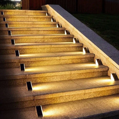 Treppenlicht - Solarbetriebene Eleganz für sicherere Treppenstufen
