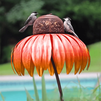Kegel-Vogelfutterspender - Stilvolles Eisendesign für Gärten