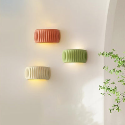 Wandleuchte - Elegantes Wellendesign für Raumbeleuchtung