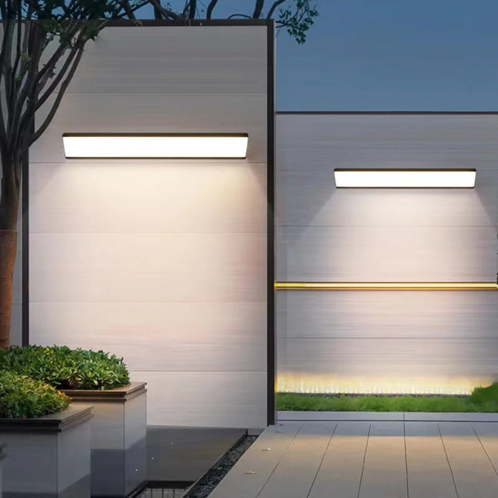Wasserdichte PatioGlow LED-Wandleuchte - Stilvolle Außenbeleuchtung