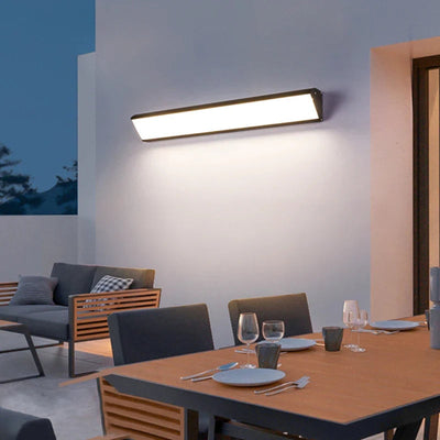 Wasserdichte PatioGlow LED-Wandleuchte - Stilvolle Außenbeleuchtung