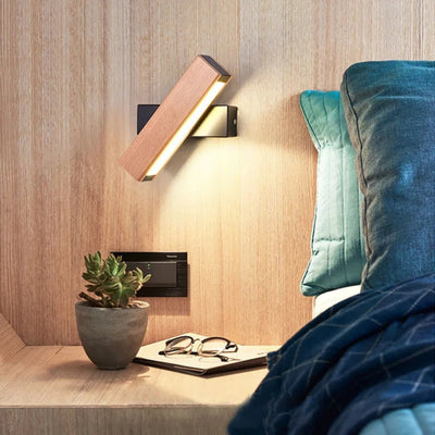 Moderne LED-Wandlampe mit drehbarem Holzdesign – Energiesparend und verstellbar