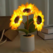 Petalara - Glitzernde, von Sonnenblumen inspirierte LED-Lampe
