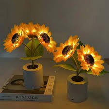 Petalara - Glitzernde, von Sonnenblumen inspirierte LED-Lampe