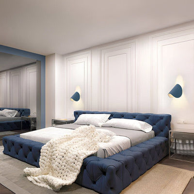 Einzigartiges italienisches Design Rotierbare Wandlampe - Einstellbar und stilvoll