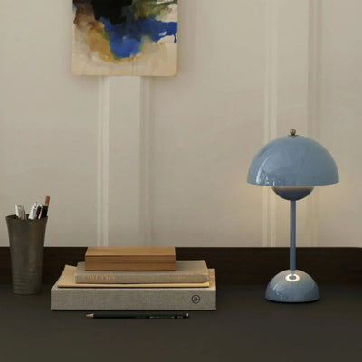 Kabellose LED-Tischlampe mit einstellbarer Helligkeit - Perfekt für Zuhause, das Büro oder den Innenhof