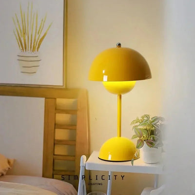 Kabellose LED-Tischlampe mit einstellbarer Helligkeit - Perfekt für Zuhause, das Büro oder den Innenhof