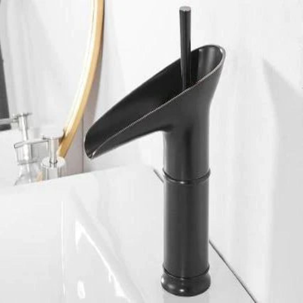 Antiker Wasserfall Wasserhahn für Badezimmer - Messinghahn mit klassischem Design